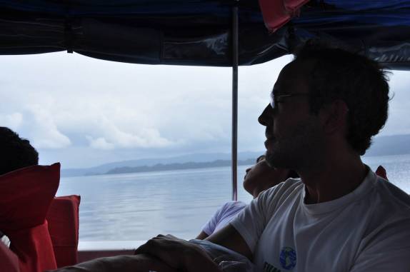 Na lancha rápida, a caminho de Bocas del Toro, na costa norte do Panamá